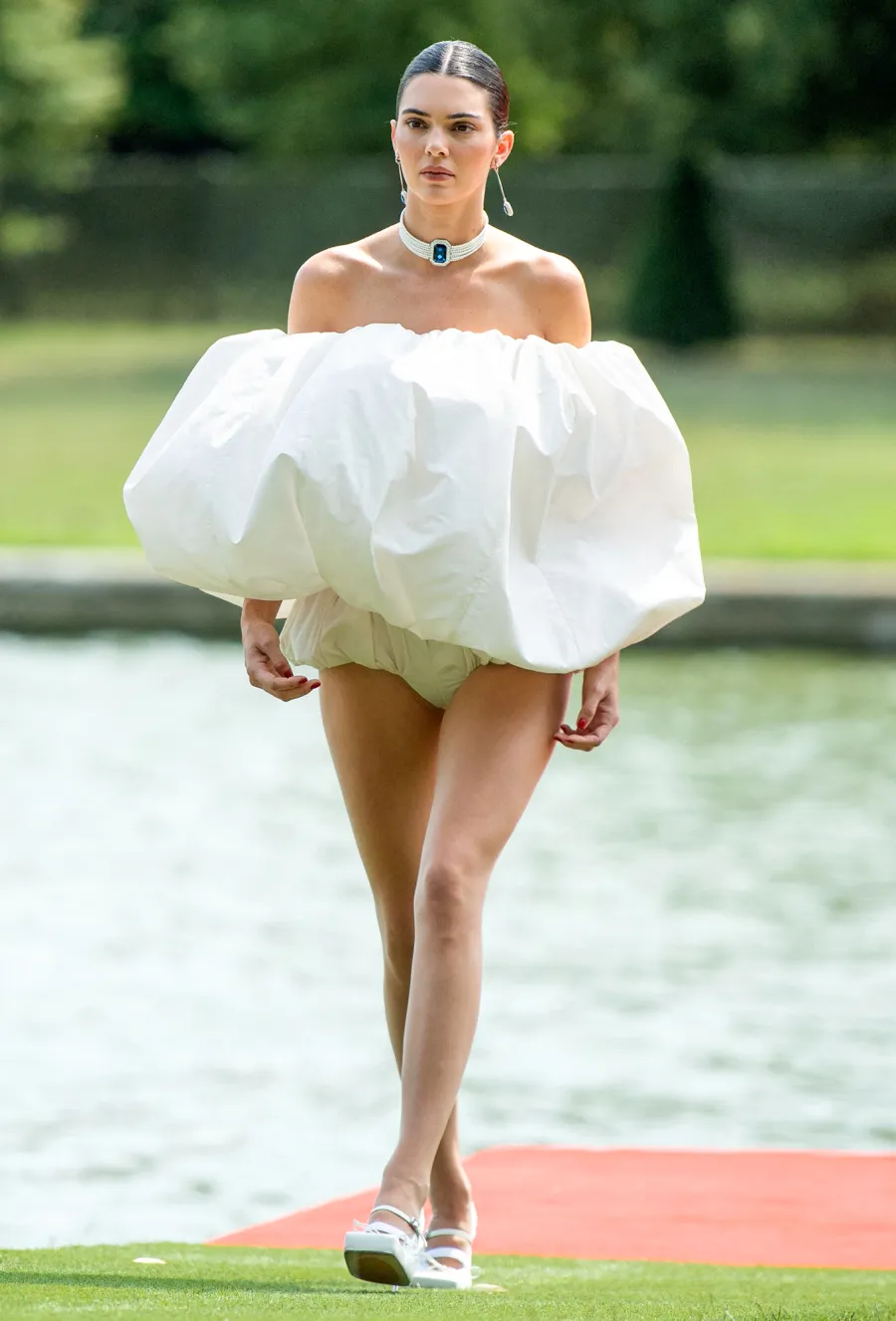 Celebs at Paris Fashion Week Men's kendall-jenner-