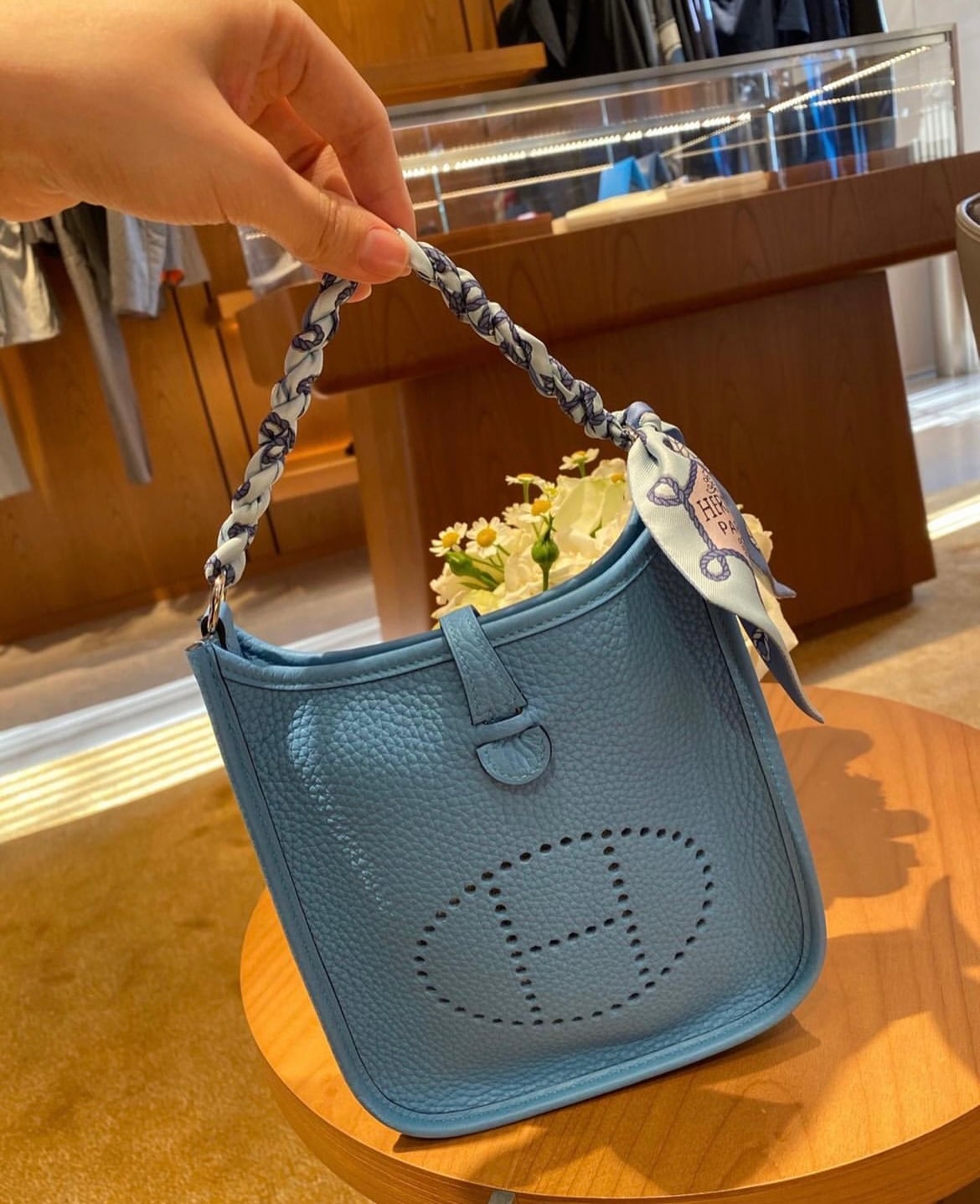 hermes evelyne,hermes mini evelyne,hermes evelyne bag Guide 2023