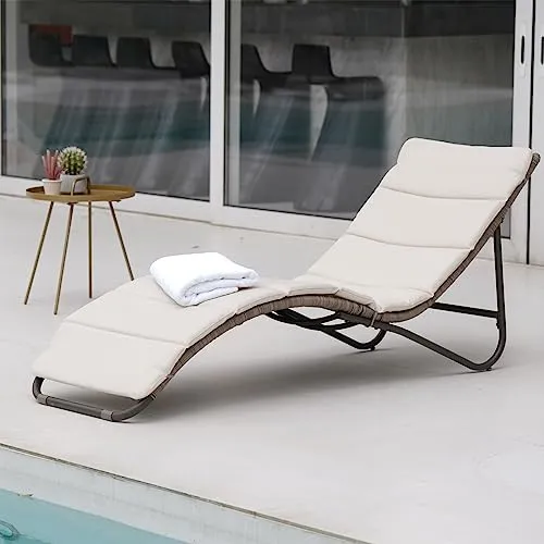 Grand patio Outdoor Chaise Lounge Sunbathing Chair Lounger with All-Weather Wicker Cushion for Poolside, Tan