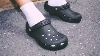 AmazonCrocs