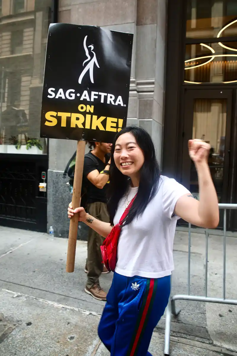 Awkwafina Celebrities Who Joined the SAG-AFTRA Strike Picket Lines