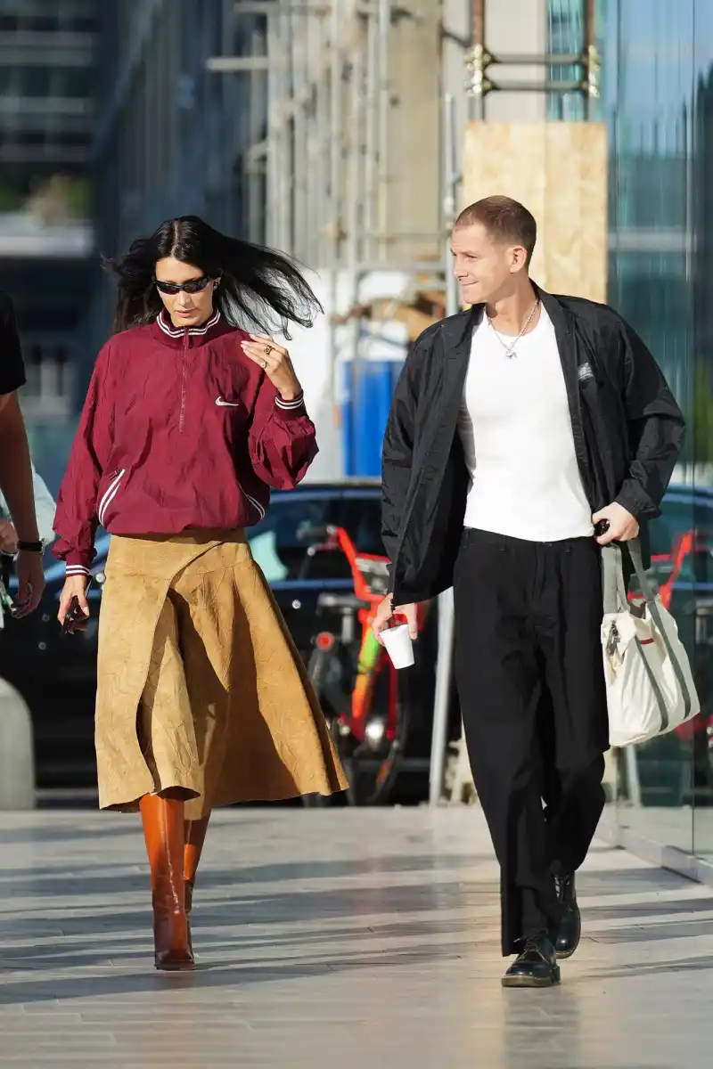 Bella Hadid s Friends Want to Set Her Up After Marc Kalman Split But She s Happy on Her Own 384