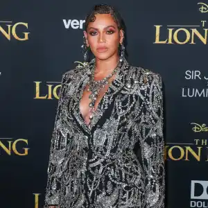 Beyonce Launching New Perfume 271