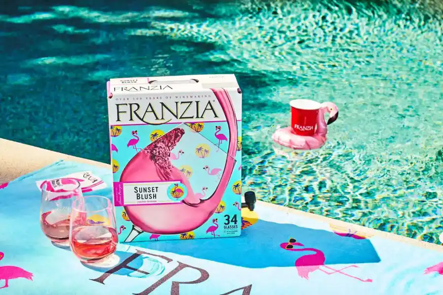 Buzzzz-o-Meter: Gigi Hadid-s Fave LA Clothing Brand More Star Faves