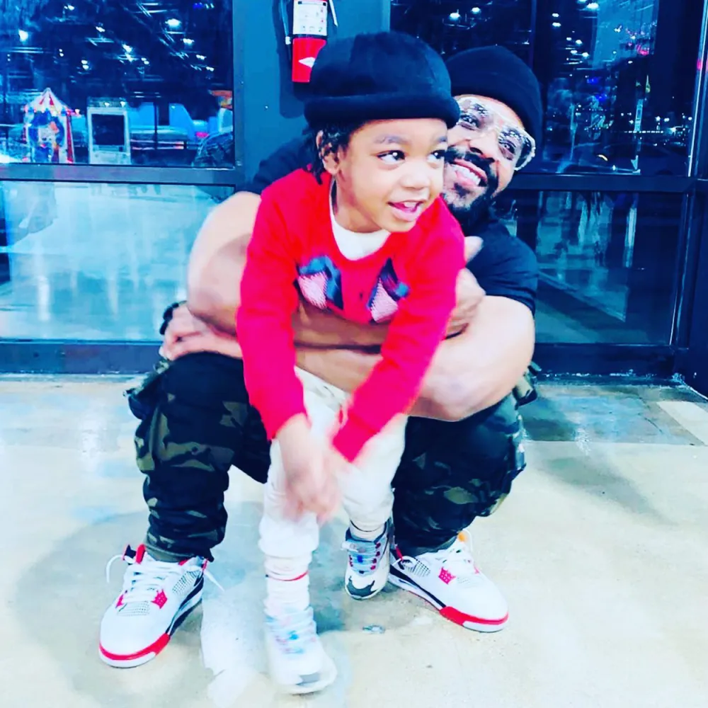 Chicago P.D.&rsquo;s LaRoyce Hawkins Says His Son Roman &lsquo;Definitely&rsquo; Has the Acting Bug: &lsquo;He Does His Own Stunts&rsquo;