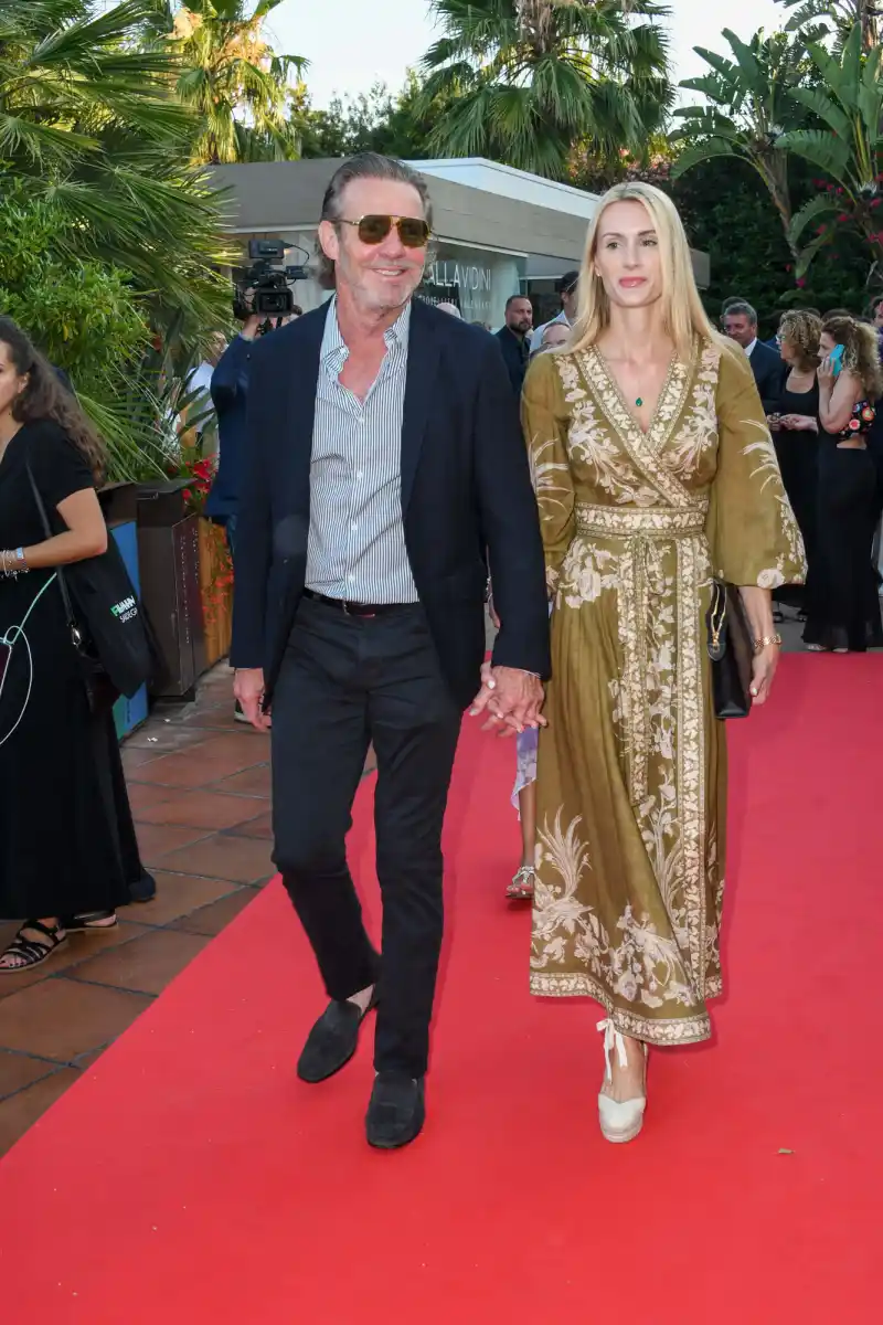Dennis Quaid and Wife Laura Savoie Relationship Timeline