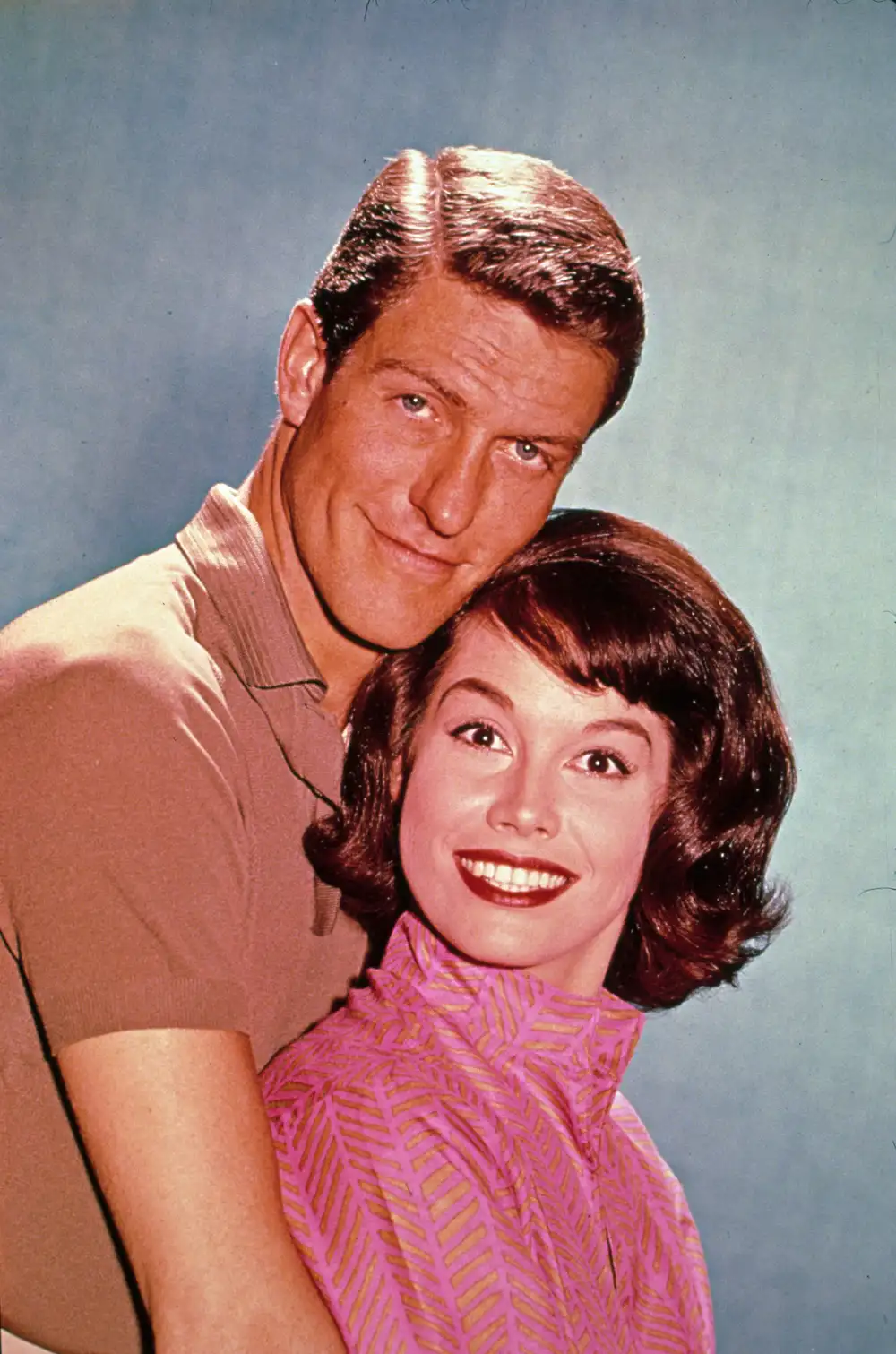 Dick Van Dyke Pays Tribute to Mary Tyler Moore: &lsquo;She Left an Imprint on Television Comedy&rsquo;