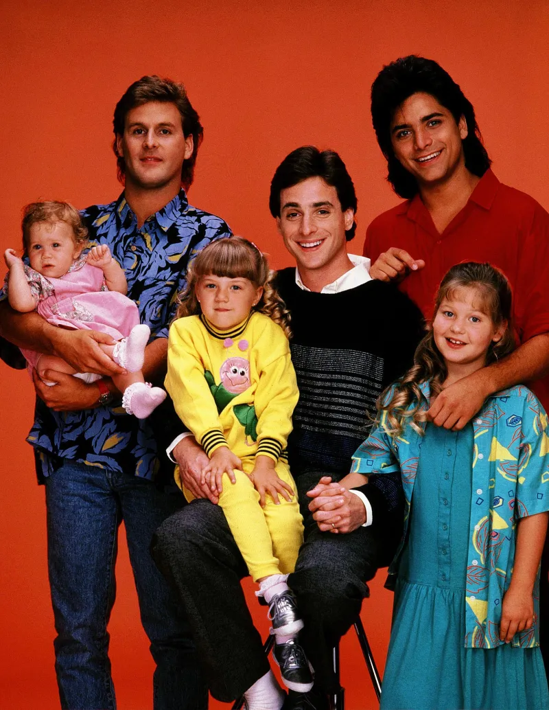 Every Time John Stamos Slammed Full House :Costars Mary-Kate:Ashley Olsen Jodie Sweetin 255