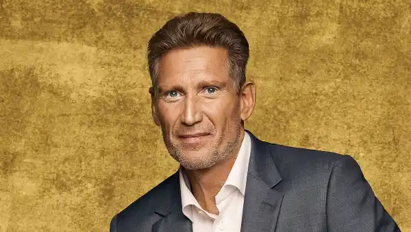 Golden Bachelor Gerry Turner Is 'Confident' Late Wife Terri Would Be ‘Very Pleased’ About the Show