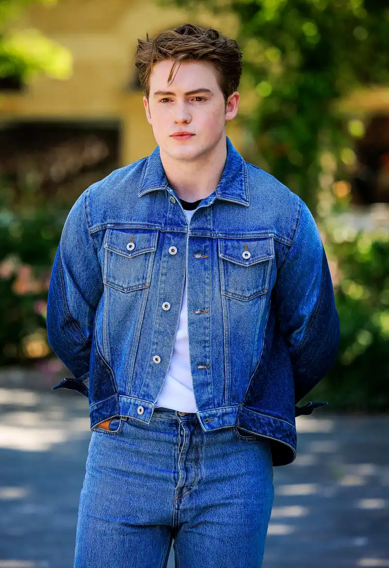 Heartstopper s Kit Connor Recalls Coming Out as Bisexual After Being Accused of Queerbaiting 382