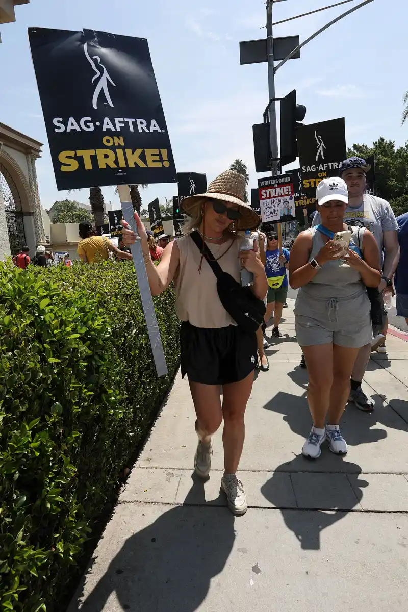 Hilary Duff Celebrities Who Joined the SAG-AFTRA Strike Picket Lines