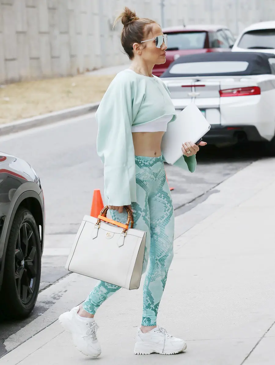 Jennifer Lopez -JLo Workout Style