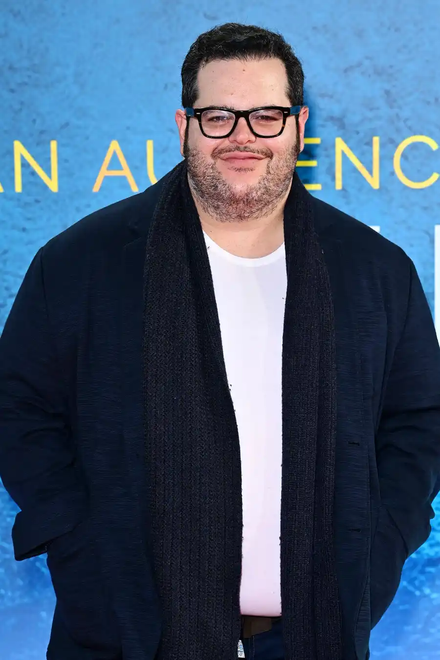 Josh Gad Celebrities Mourn Tony Bennett Death