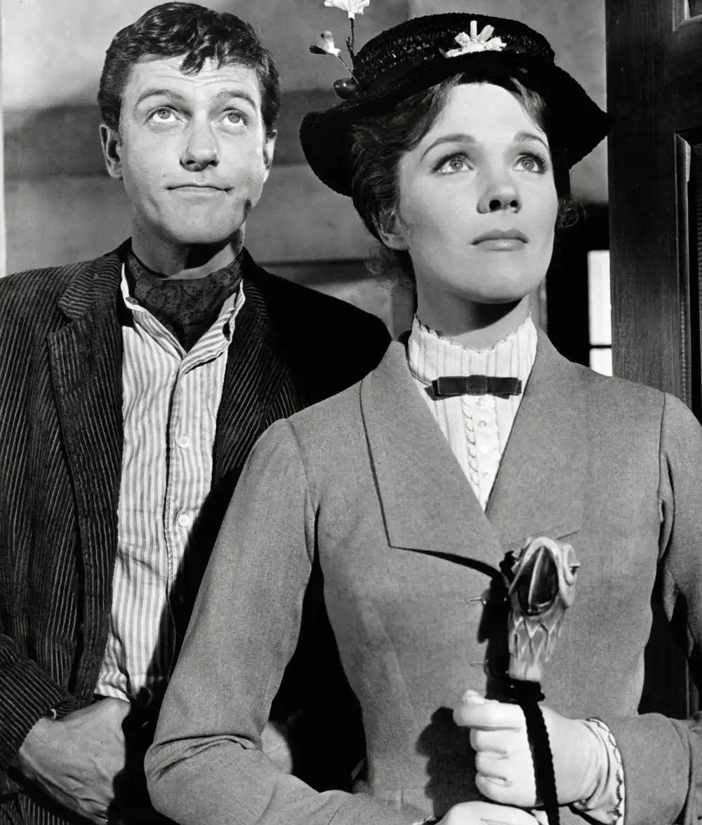 Julie Andrews, Dick Van Dyke Have Mary Poppins Reunion on Red Carpet 50 Years After Debut: Picture