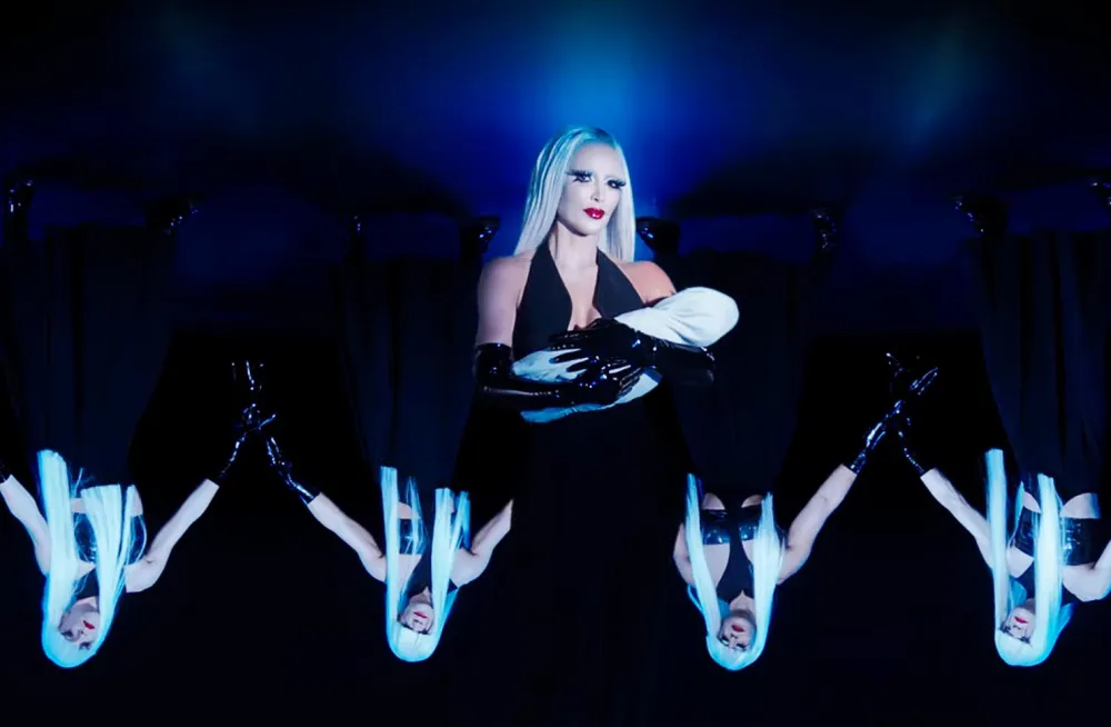 Kim Kardashian Is Unrecognizable in 1st Look at American Horror Story Delicate 435