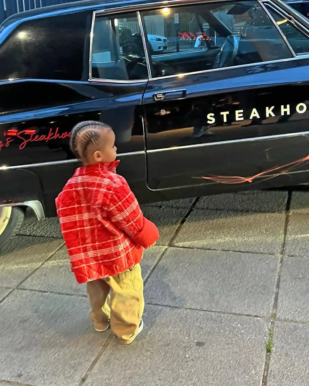 Kylie Jenner Gives Rare Glimpse at Her Family Time With Son Aire