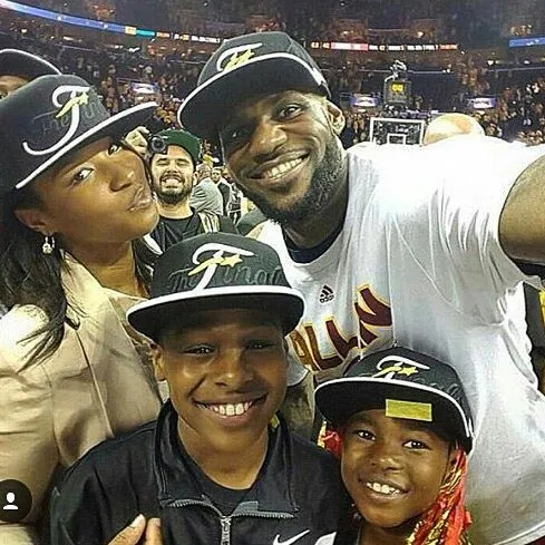 LeBron James Youngest Son Bryce Shares Sweet Message for Brother Bronny After Cardiac Arrest 279