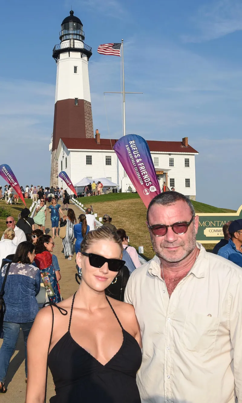 Liev Schreiber and Pregnant Taylor Neisen Step Out in the Hamptons Amid Marriage Reports 265