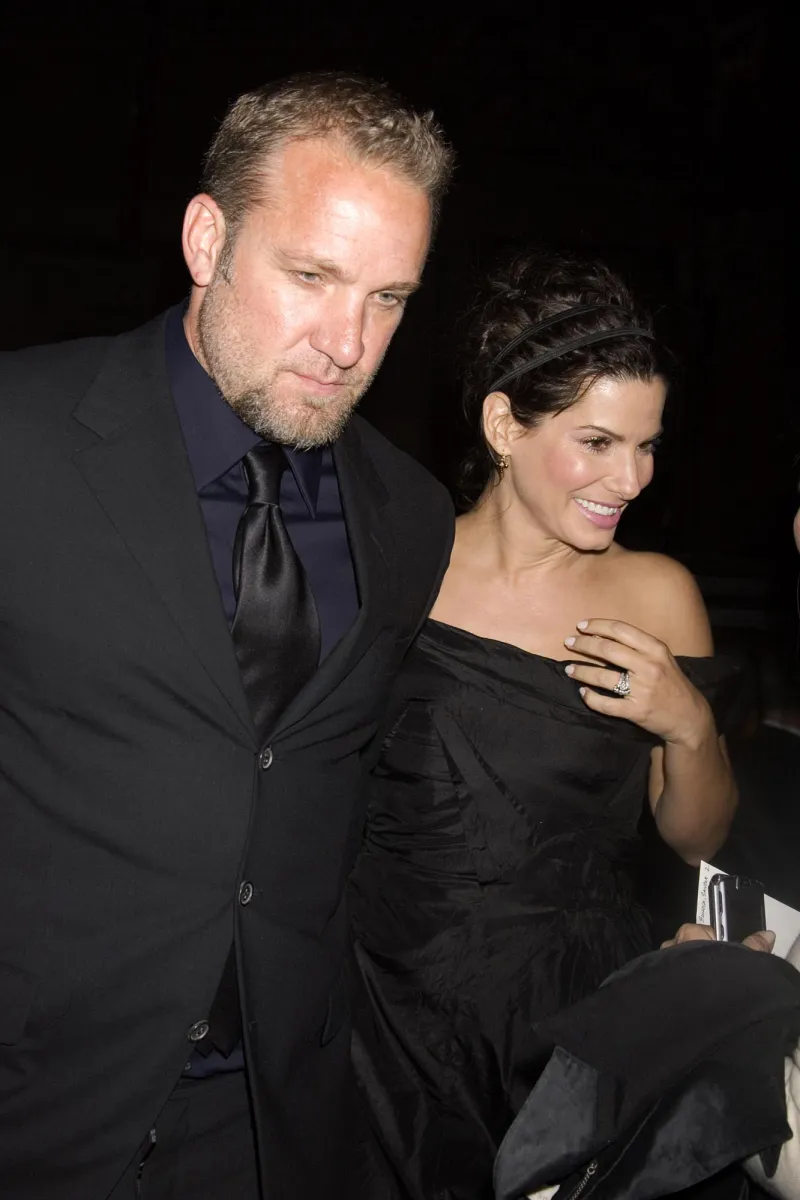 Sandra Bullock Through the Years 263 Jesse James and Sandra Bullock