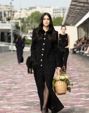 chanel haute couture 2024 handbags | chanel haute couture 2024 bags | chanel haute couture 2024 basket | chanel raffia bag | chanel picnic bag | chanel straw bag