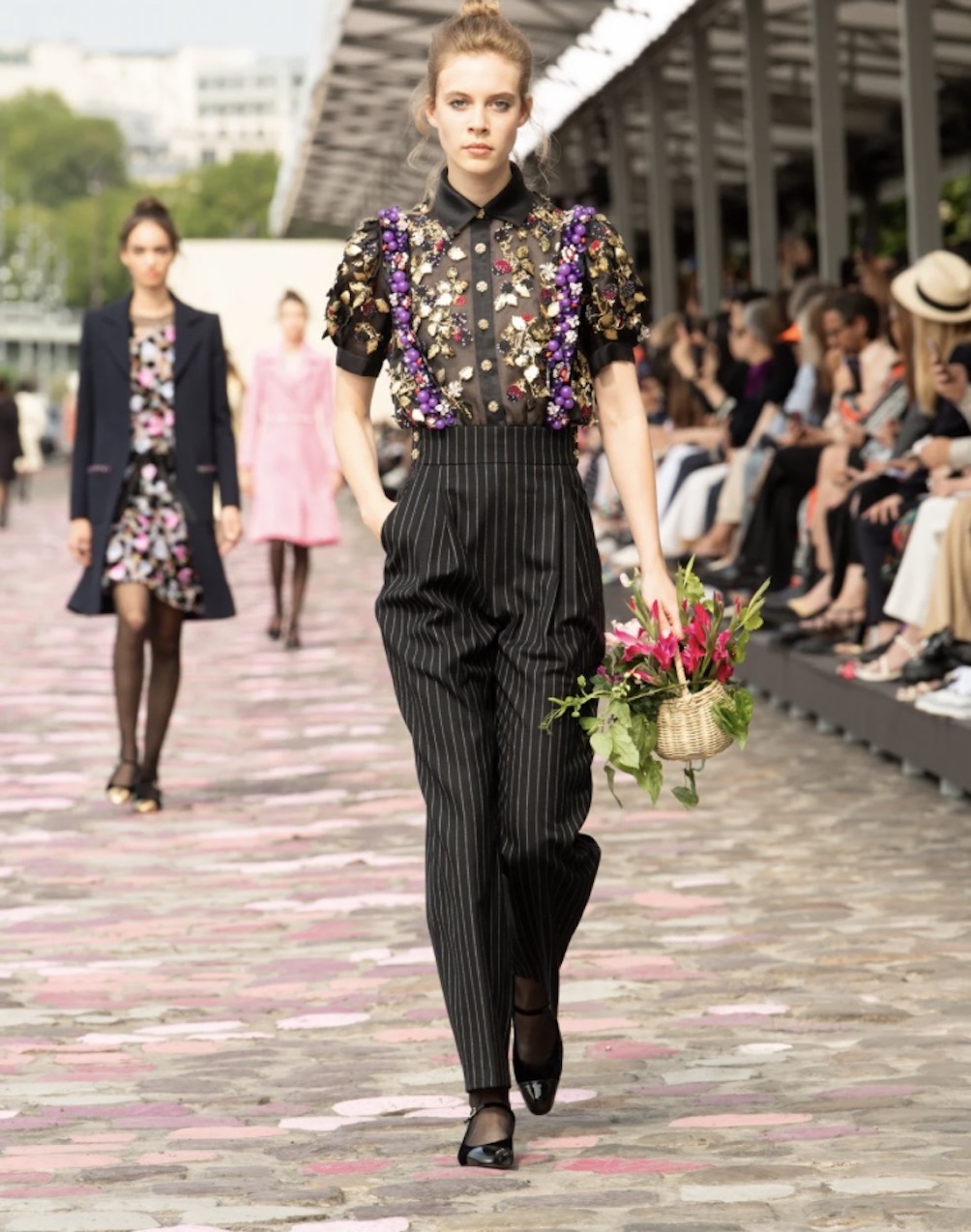 chanel basket bag,chanel wicker bag,Chanel Haute Couture Fall/Winter 2023/24 Basket Bags