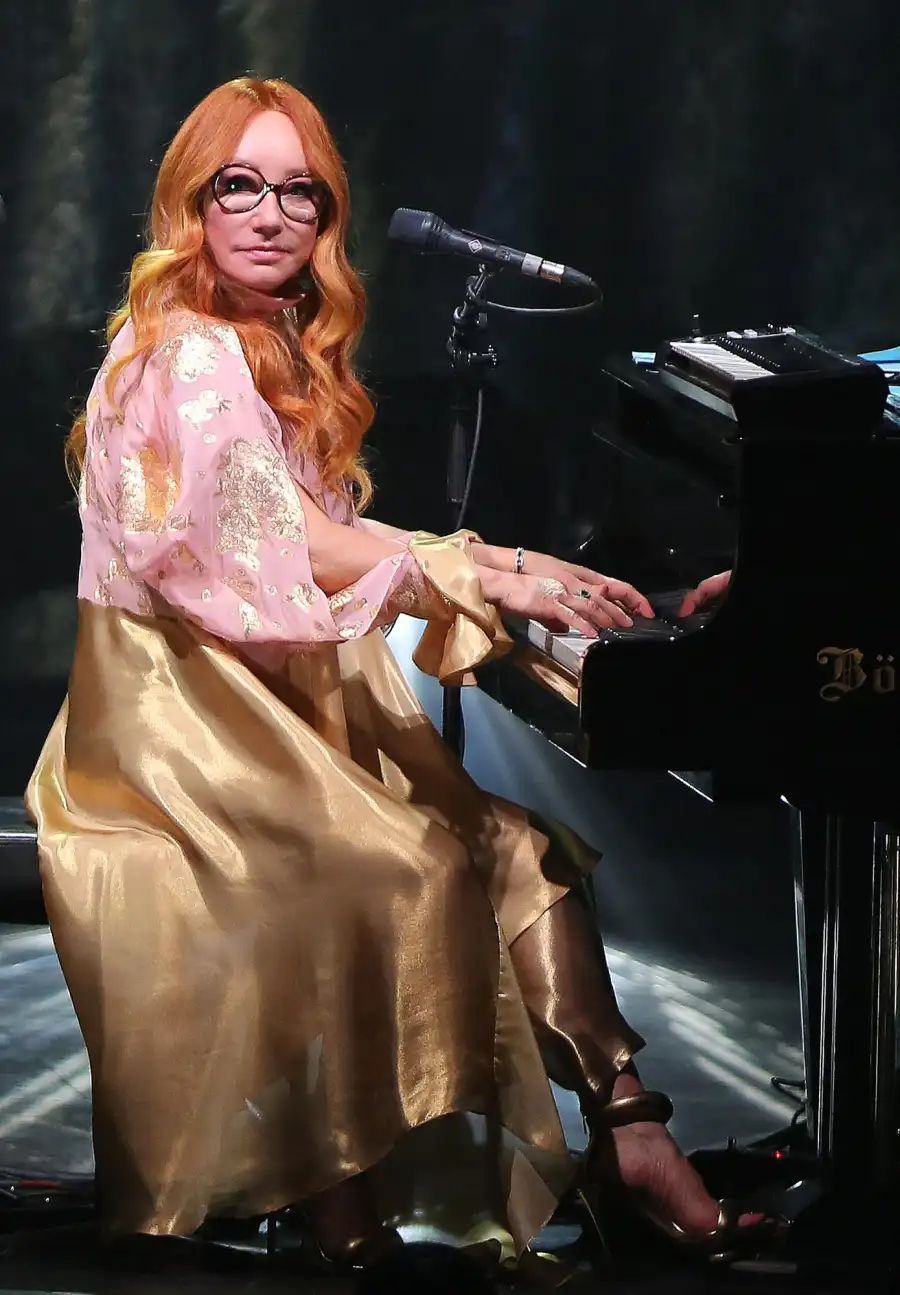 Sinead O Connor Dead Celebrities Pay Tribute to the Nothing Compares 2 U Singer 317