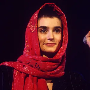 Sinead O’Connor Dead: Celebrities Pay Tribute to the ‘Nothing Compares 2 U’ Singer
