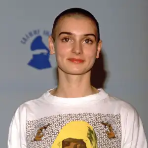 Sinead O'Connor was forever banned from 'Saturday Night Live'