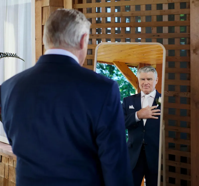 Stephen Huszar and Chesapeake Shore Cast Are Celebrating Treat Williams After His Death-228