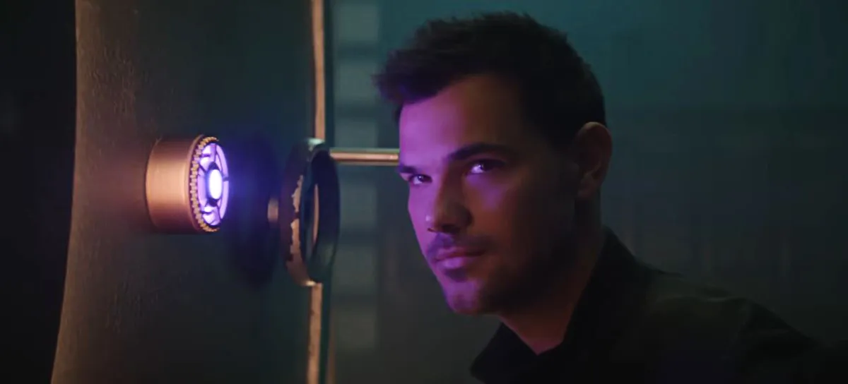 Taylor Lautner Stars In Taylor Swift's 'I Can See You' Music Video, Attends 'Eras Tour' Premiere