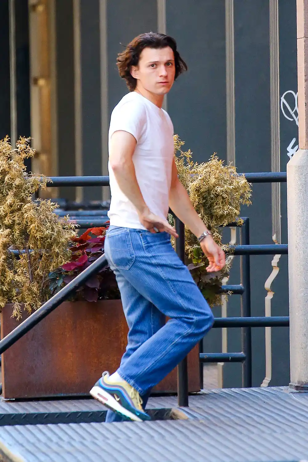 Tom Holland Recalls How Alcohol Dependency 'Scared' Him Before Sobriety Journey: 'Was Really Struggling'