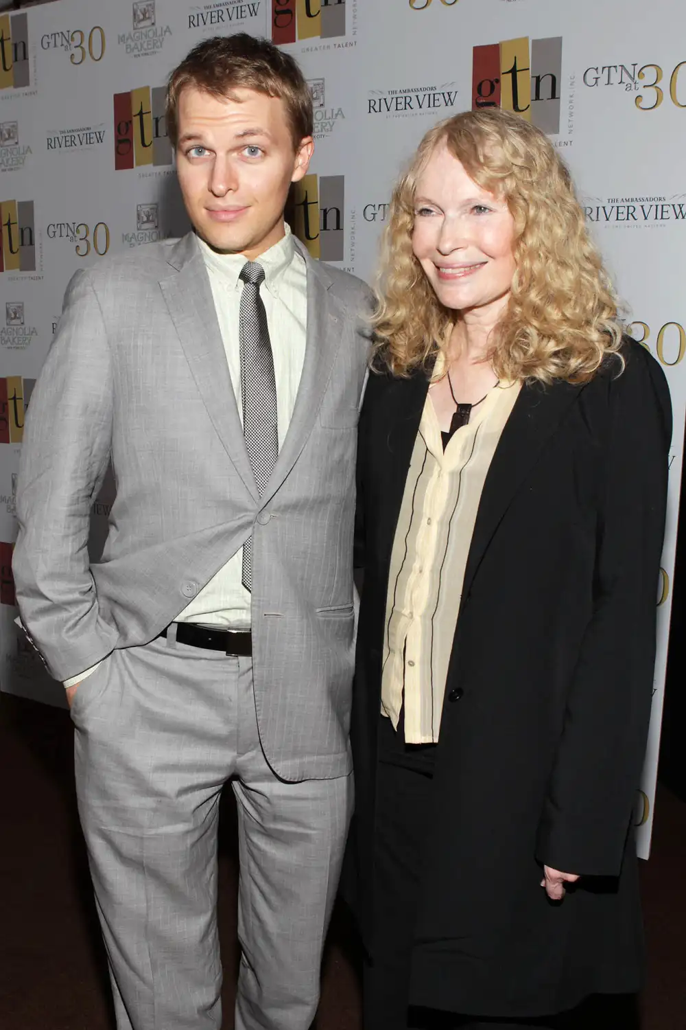 Woody Allen: Son Ronan Farrow &ldquo;Looks a Lot Like&rdquo; Mia Farrow&rsquo;s Ex Frank Sinatra