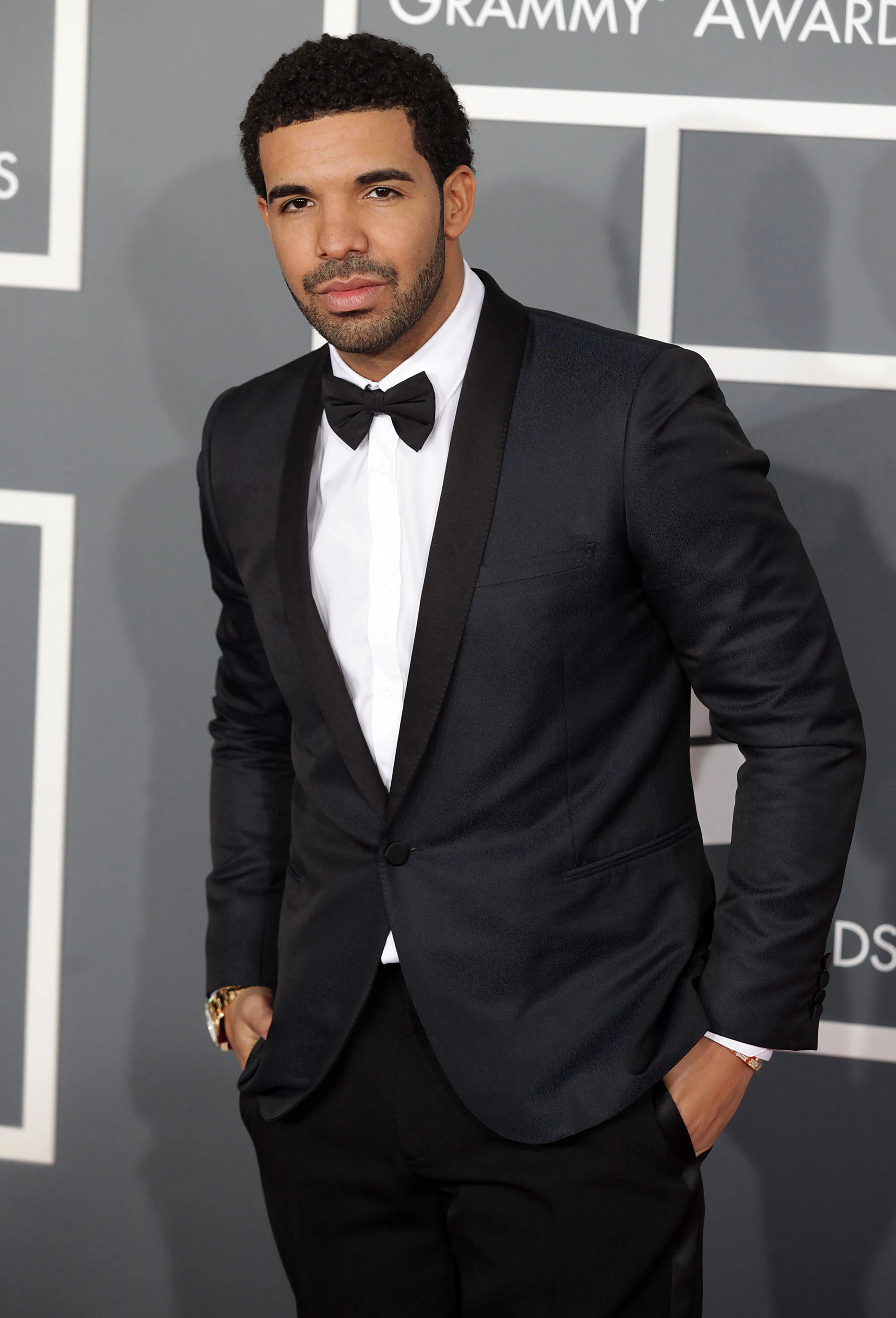 Drake Admits He Dated Rihanna Plus Tyra Banks, Kat Dennings