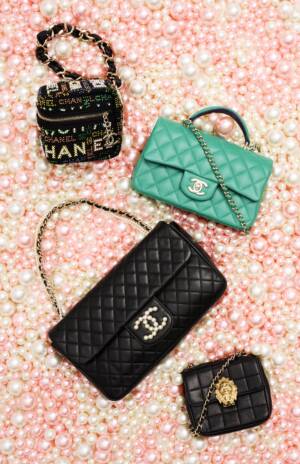 vintage and rare Chanel bags and jewelry at heritage auctions