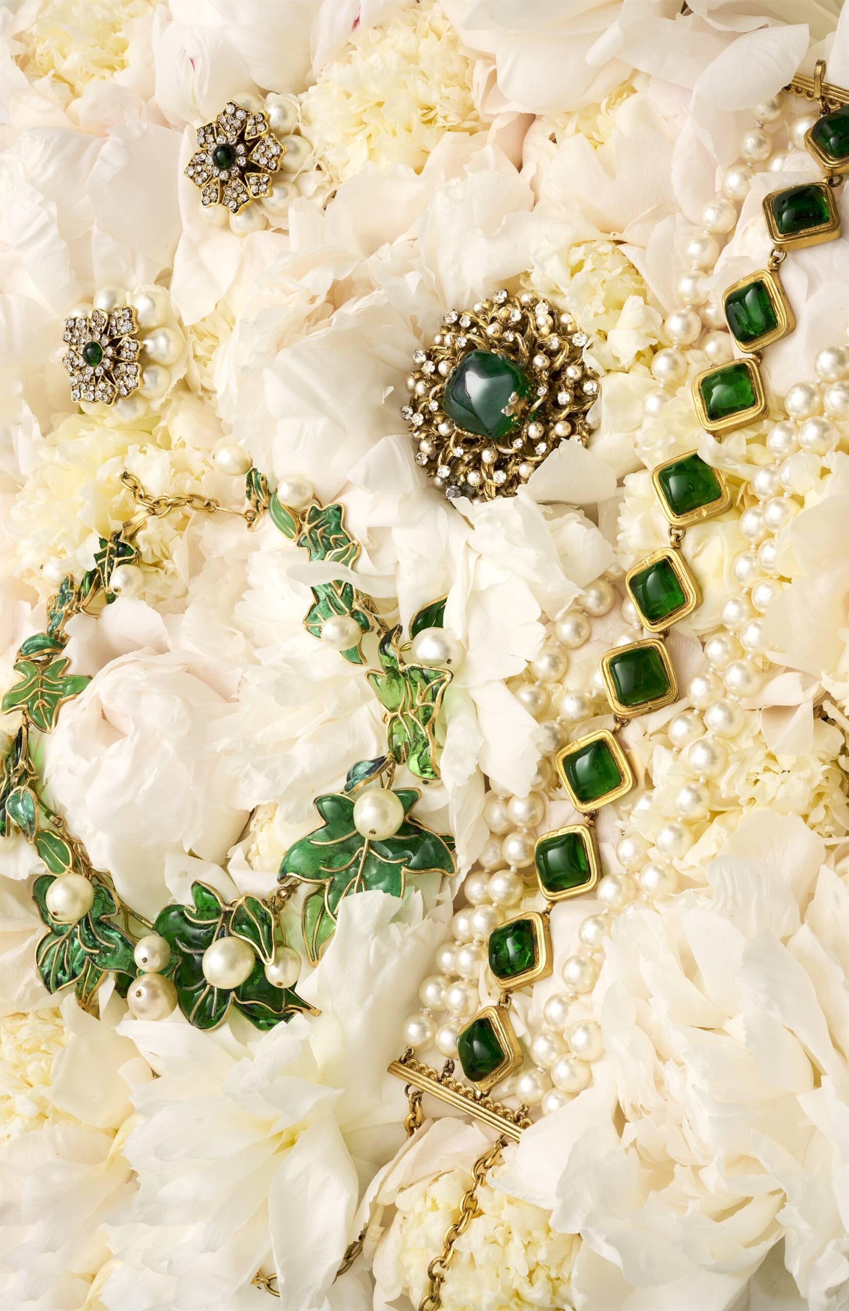 vintage and rare Chanel bags and jewelry at heritage auctions