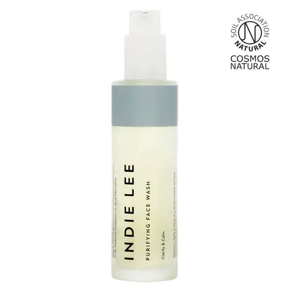 16 Best Face Washes for Rosacea