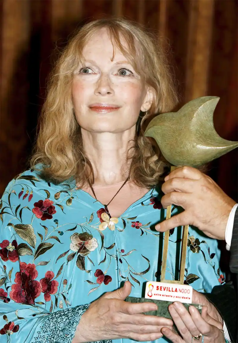 Mia Farrow Dead Rosemary's Baby and The Great Gatsby Actress Dies