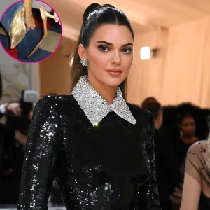 Whoops! Kendall Jenner ‘Went Too Hard’ at Chris Stapleton Concert – That Her Vintage Heel Snapped