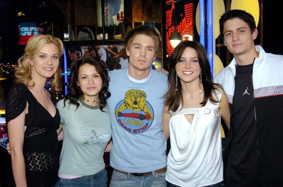 10 Shows to Watch If You re Missing The Summer I Turned Pretty Like Us Promo Missing The Summer I Turned Pretty Like Us Here s What to Watch 303