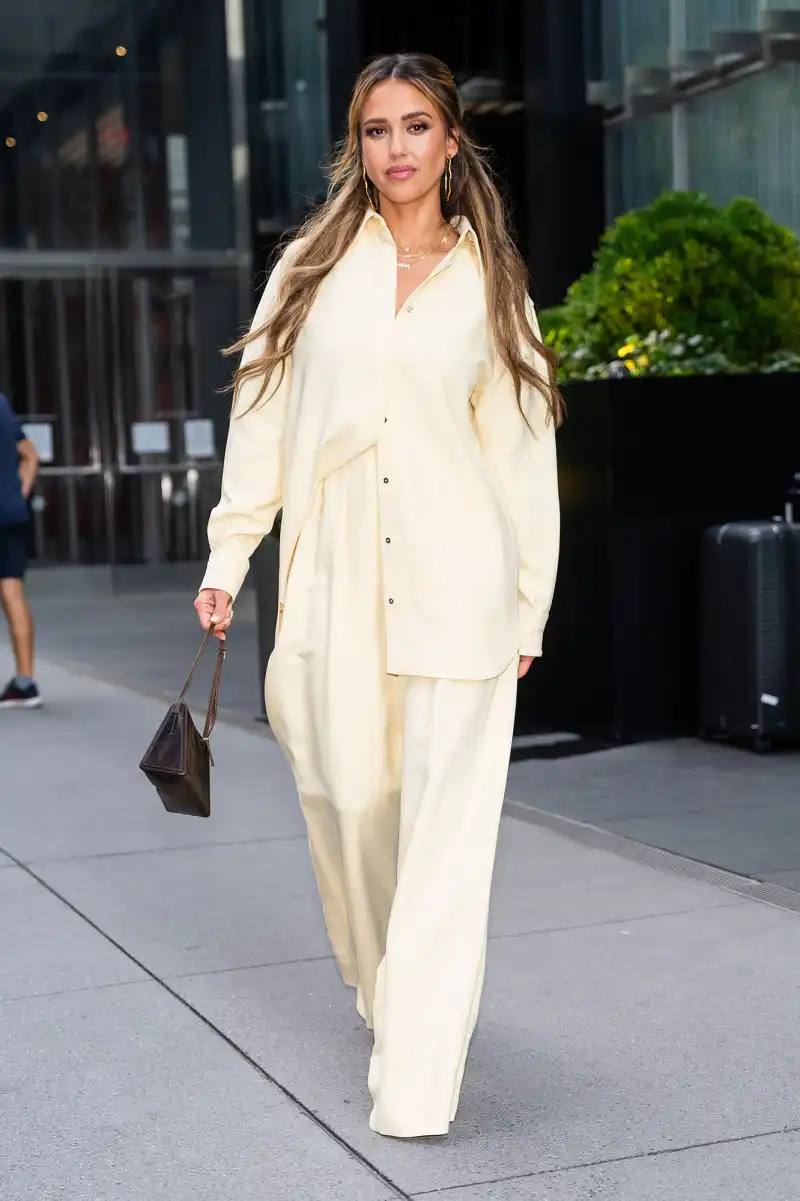 1619754071 Jessica Alba Street Style