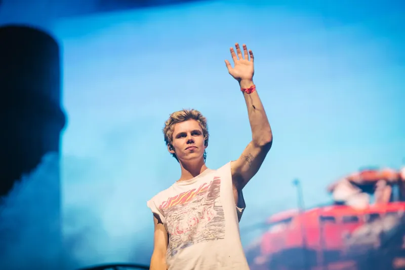 A Guide to Scooter Braun s Most Famous Clients — And Where He Stands With Them Today 311