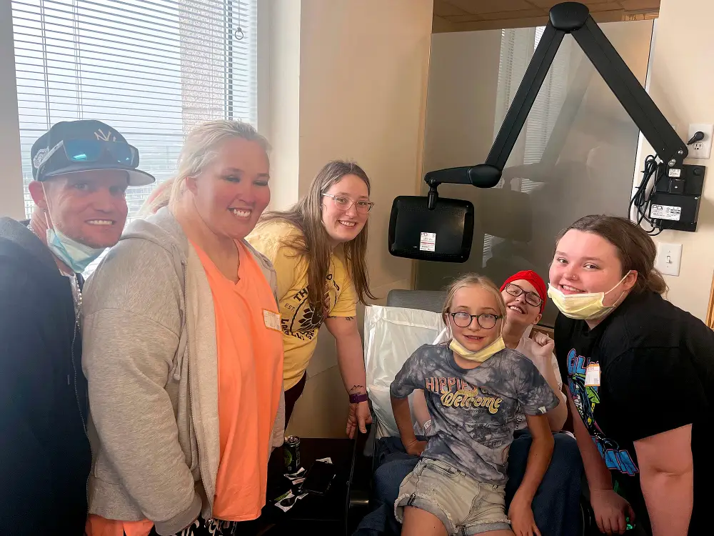 Anna Cardwell Dead: Mama June Shannon&rsquo;s Daughter Dies at 28 After Cancer Battle