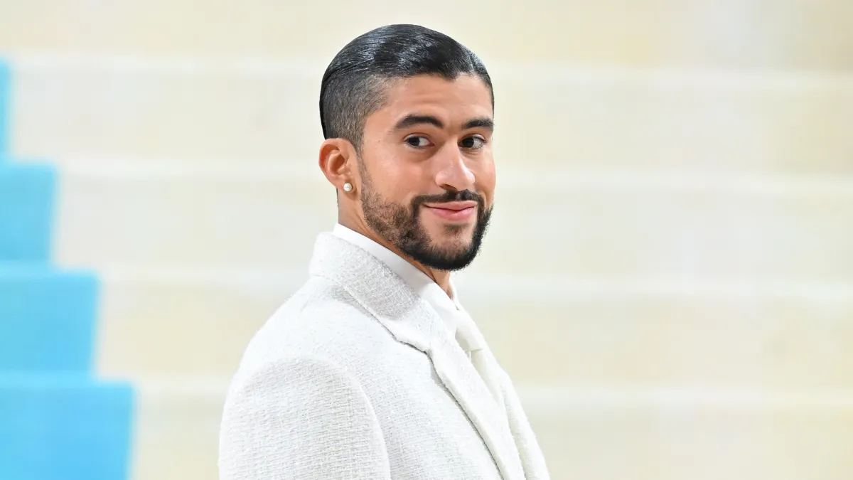 Bad Bunny Nude Shower Selfie