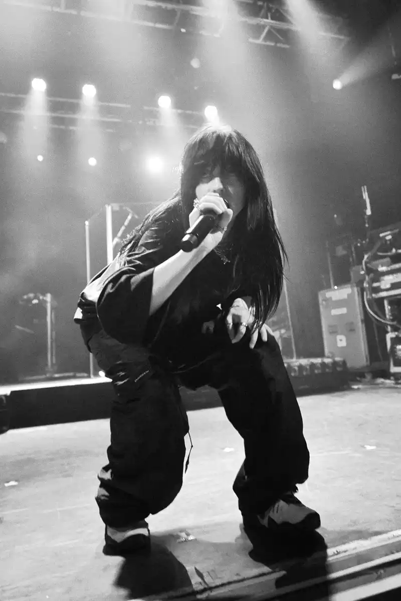 Billie Eilish Hot Pics