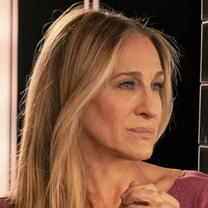 Carrie Tells Anthony That Stanford Found Peace Doesn t Plan to Return to New York City 279