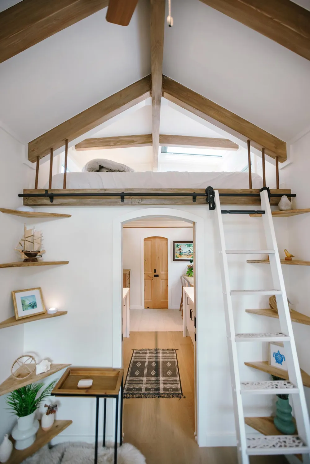 Crystal Hefner House Tour 4