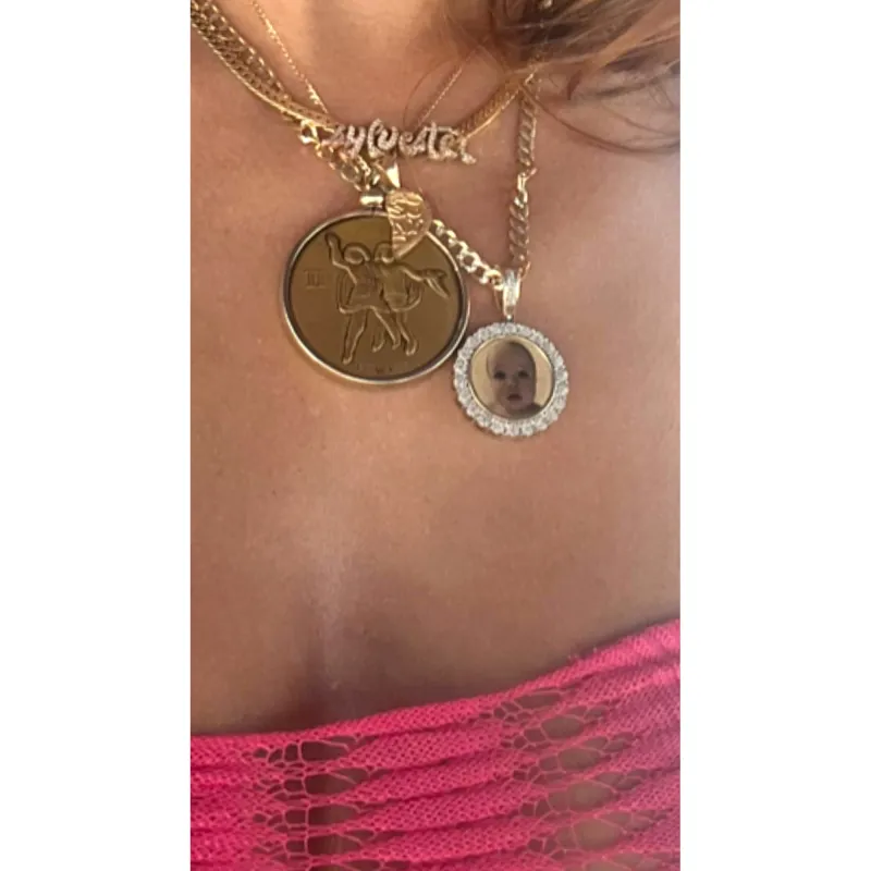 Emily Ratajkowski Wears Necklace With Son's Face On It