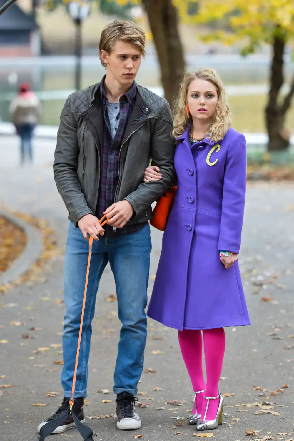 Every Time SATC and AJLT Contradicted The Carrie Diaries Prequel