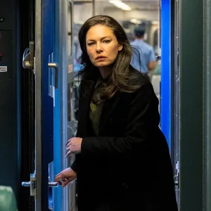 FBI Most Wanted Shakes Up Cast Drops Alexa Davalos Ahead of Season 5 Report 362