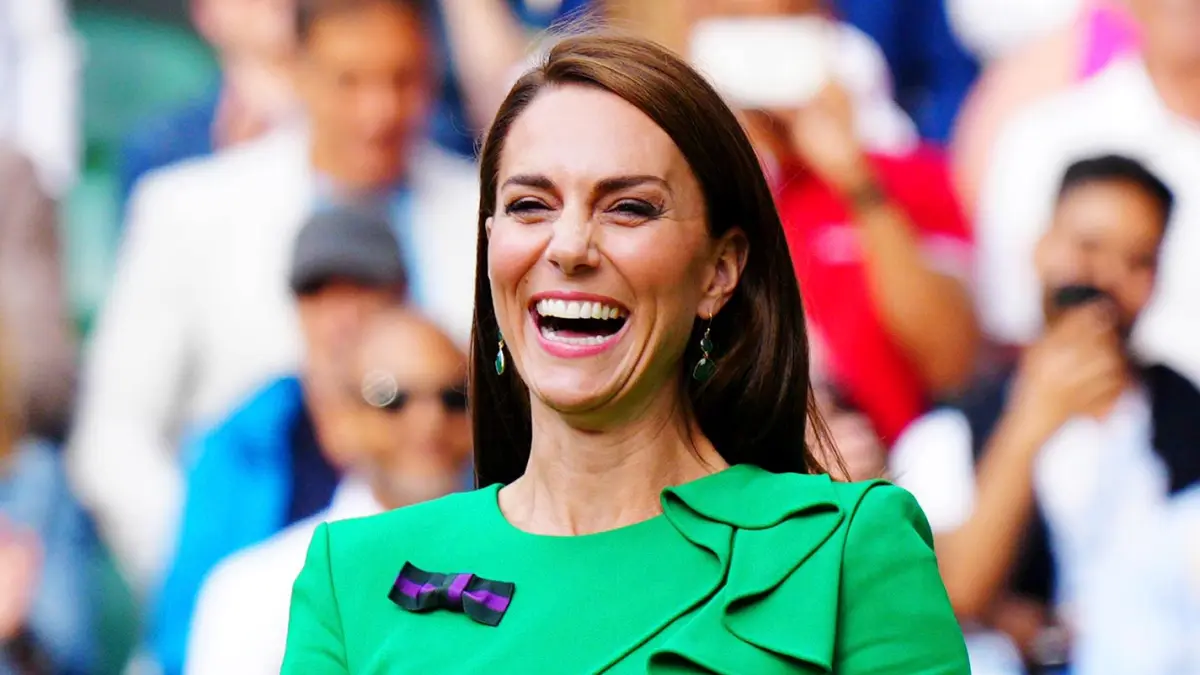 Feature Princess Kate Wears Two Different Shoe Sizes